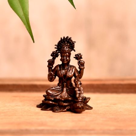 Handmade Goddess Dhana Lakshmi Copper Statue for Decoration